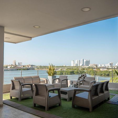 Bahia 79 Apartasuites Cerca Al Centro Cartagena Exteriör bild