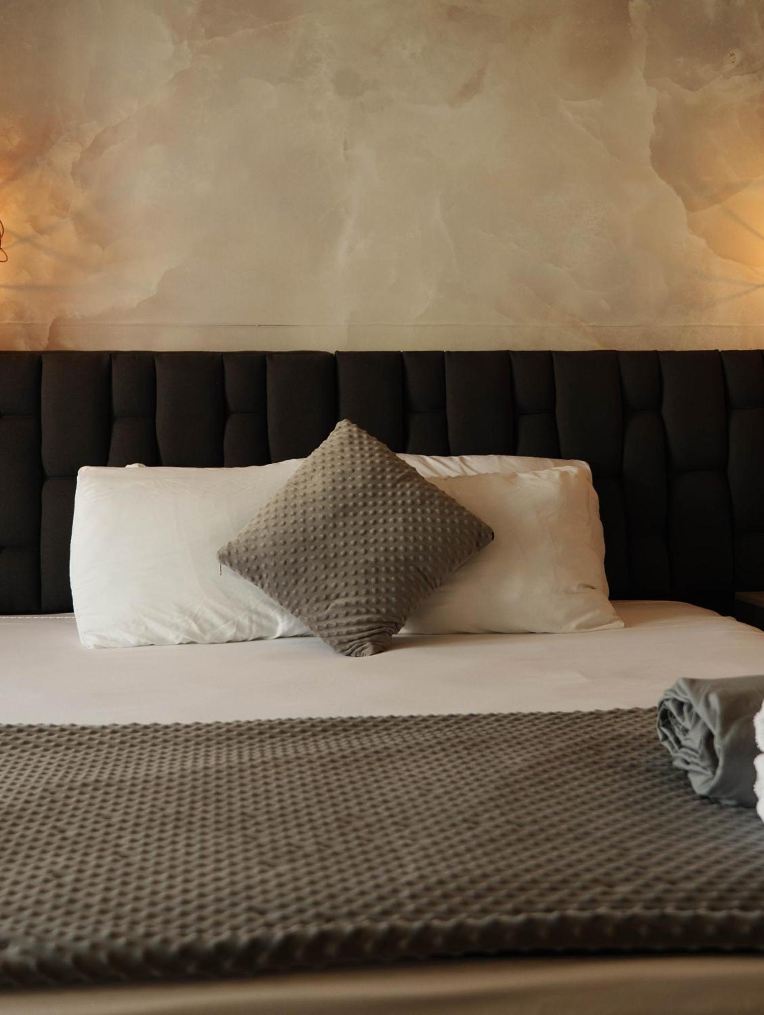 Bahia 79 Apartasuites Cerca Al Centro Cartagena Exteriör bild