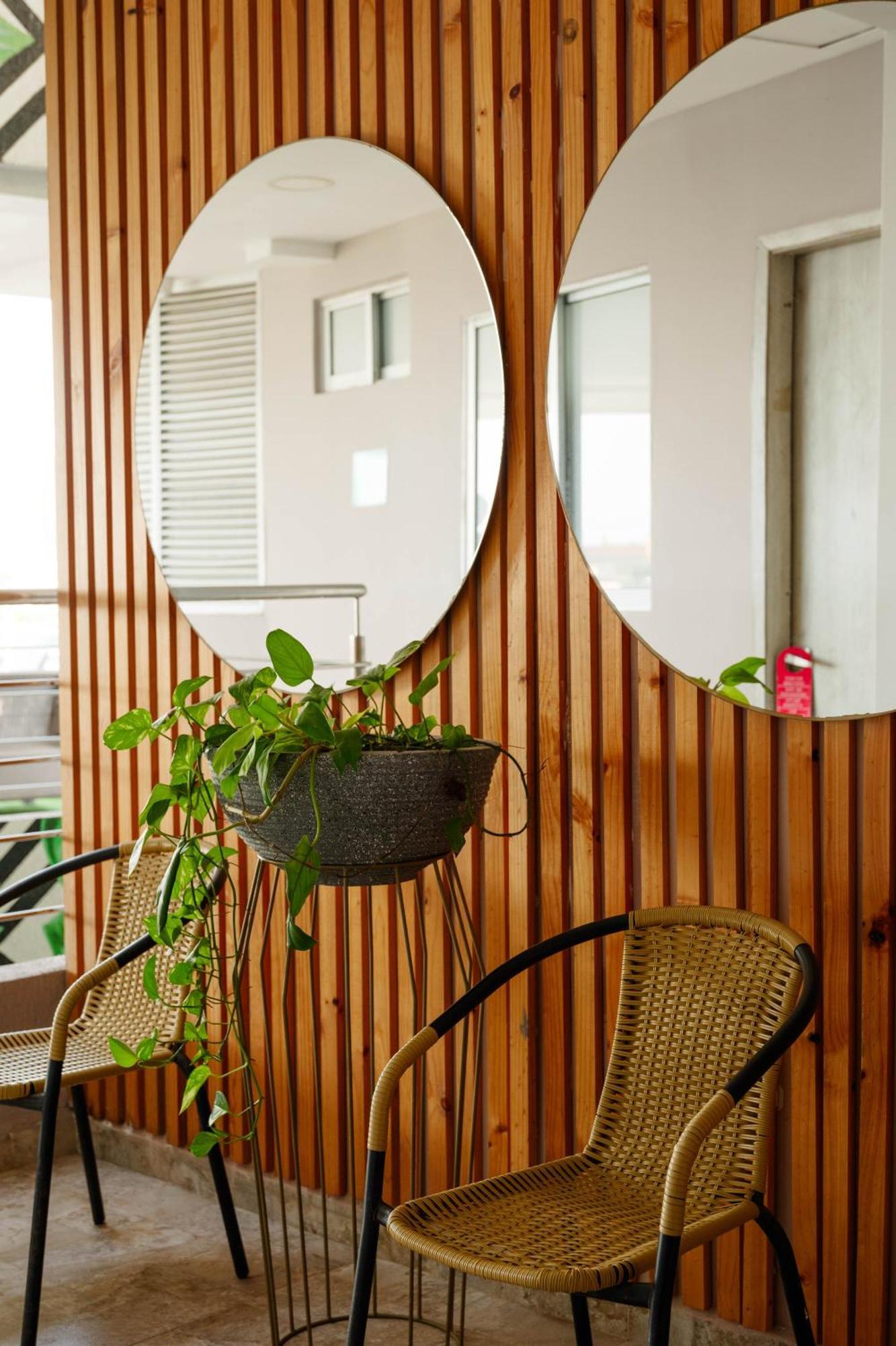 Bahia 79 Apartasuites Cerca Al Centro Cartagena Exteriör bild