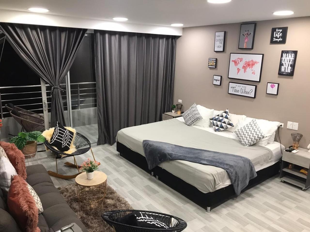 Bahia 79 Apartasuites Cerca Al Centro Cartagena Exteriör bild
