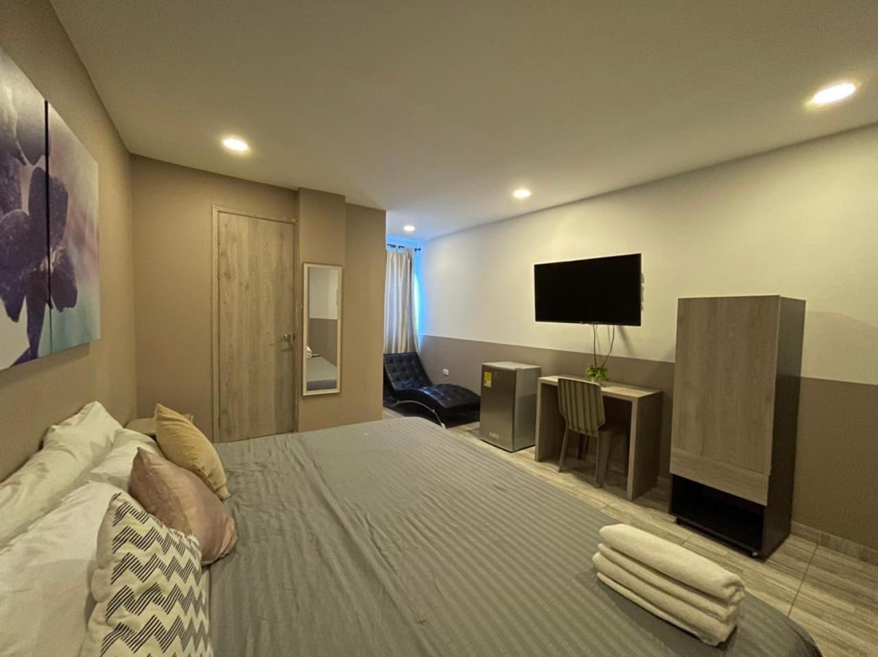 Bahia 79 Apartasuites Cerca Al Centro Cartagena Exteriör bild