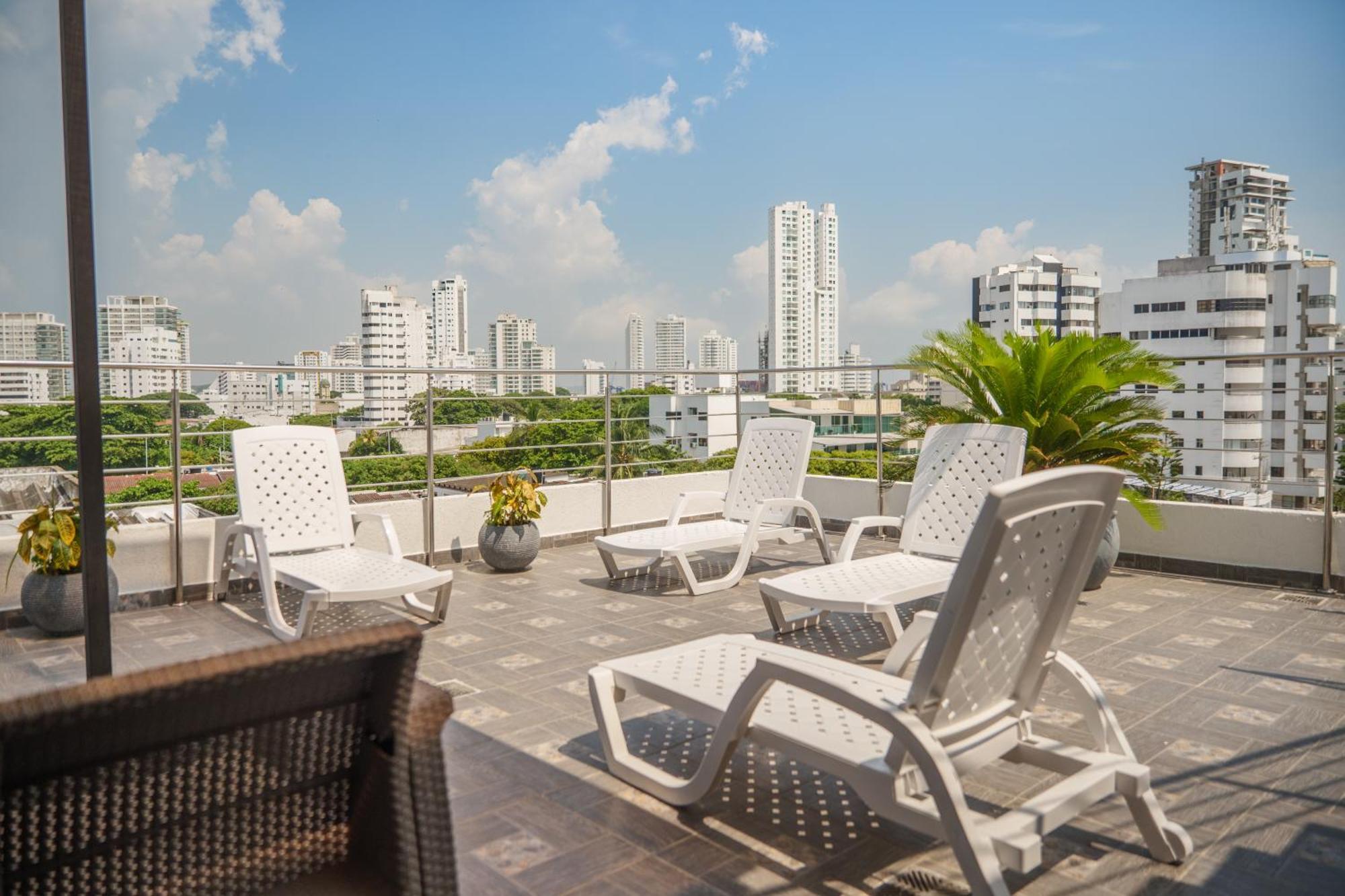 Bahia 79 Apartasuites Cerca Al Centro Cartagena Exteriör bild