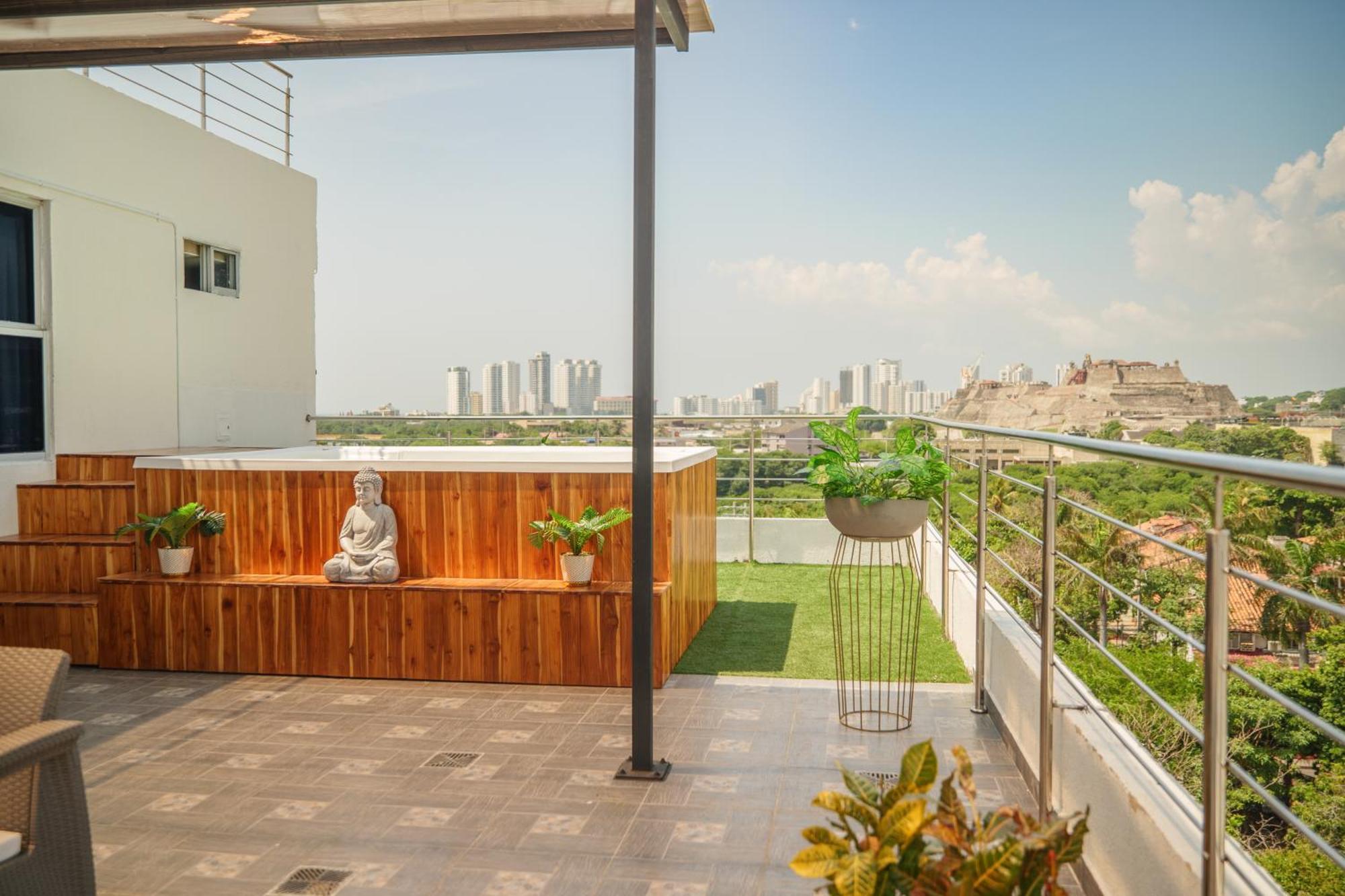 Bahia 79 Apartasuites Cerca Al Centro Cartagena Exteriör bild