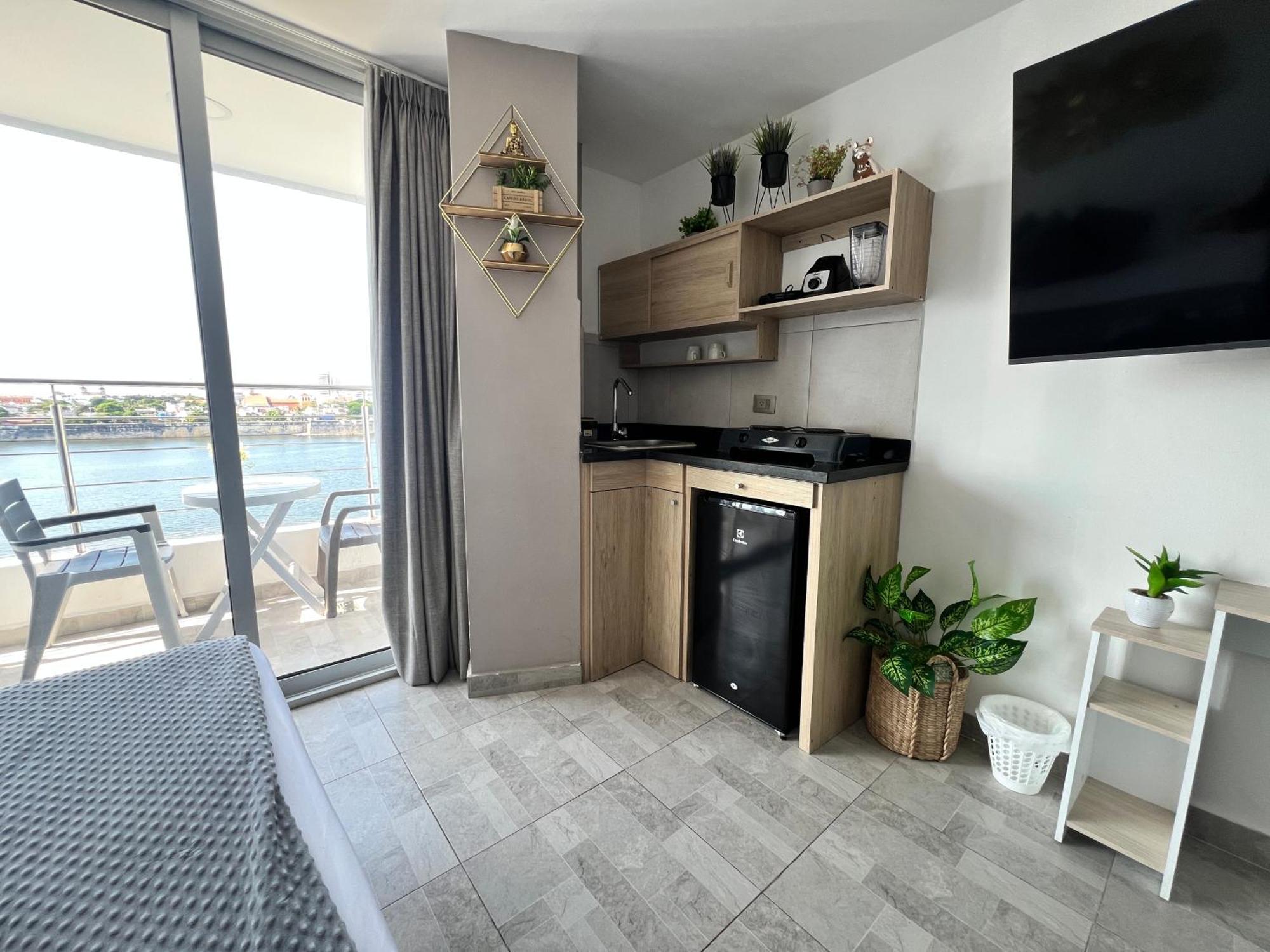 Bahia 79 Apartasuites Cerca Al Centro Cartagena Exteriör bild
