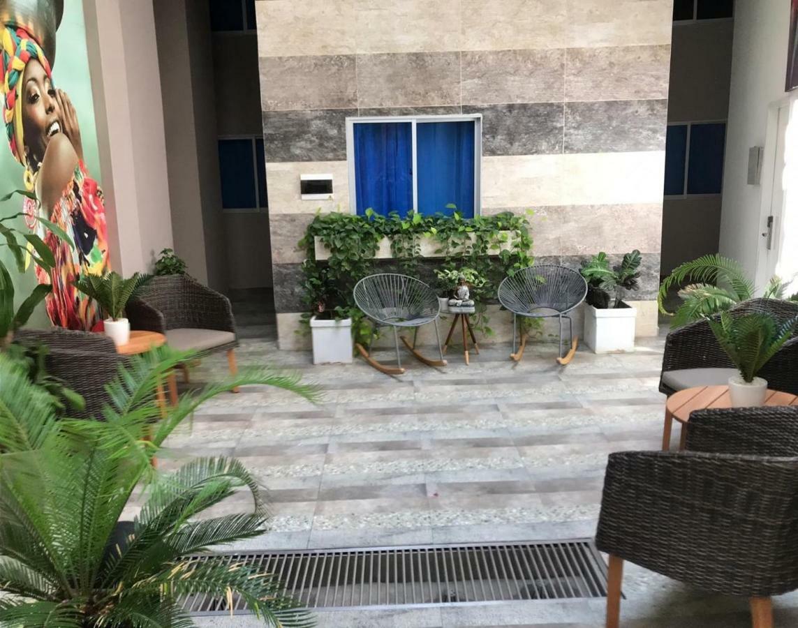 Bahia 79 Apartasuites Cerca Al Centro Cartagena Exteriör bild